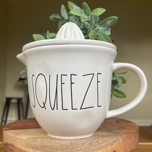 Other - Rae Dunn Squeeze